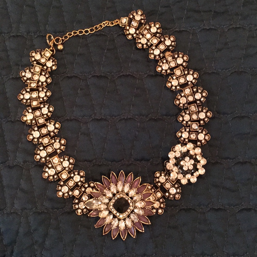 Beautiful statement necklace